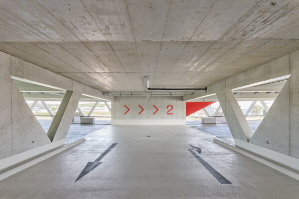 Parkhaus mit Energiezentrale von asp Architekten