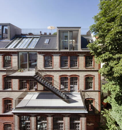 Umbau einer ehemaligen Luftfilterfabrik am Maybachufer von bromsky Architekten