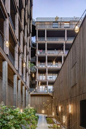 Wohn- und Gewerbebau von Atelier Architecture Vincent Parreira