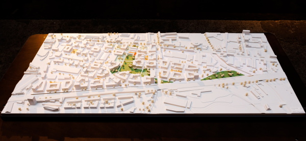 2. Preis: Teleinternetcafe mit Treibhaus Landschaftsarchitektur