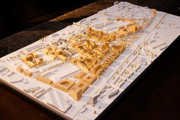 Anerkennung: kister scheithauer gross mit Rainer Schmidt Landschaftsarchitekten