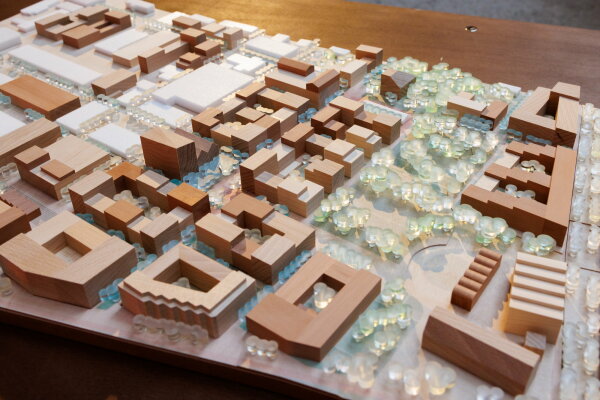 1. Preis: Cityfrster mit urbanegestalt