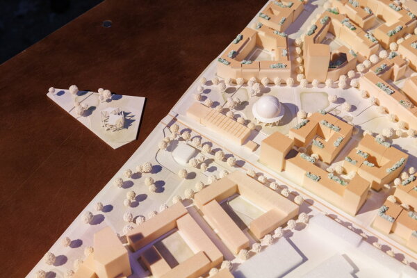 Anerkennung: kister scheithauer gross mit Rainer Schmidt Landschaftsarchitekten