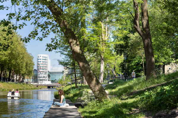 European Prize for Urban Public Space: OKRA landschapsarchitecten, Catharijnesingel Kanal in Utrecht