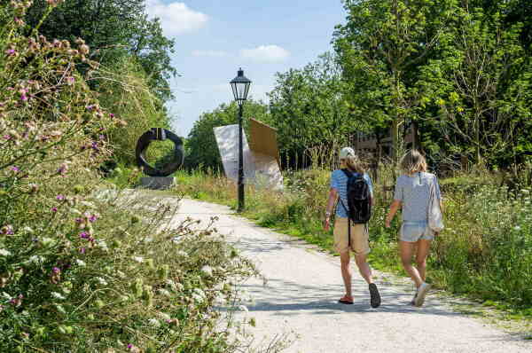 European Prize for Urban Public Space: OKRA landschapsarchitecten, Catharijnesingel Kanal in Utrecht