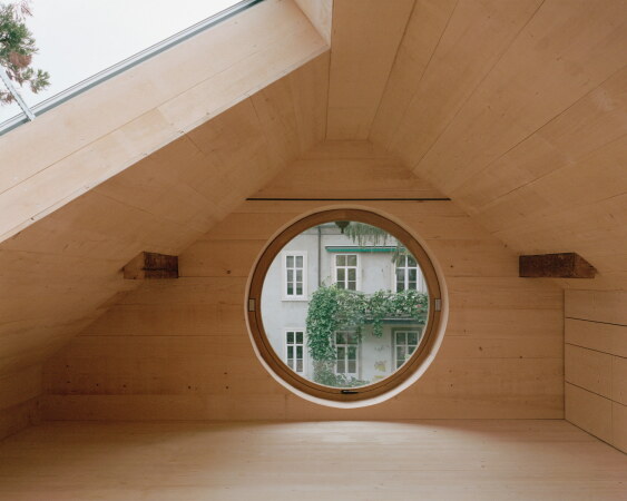 Umbau in Basel von Buchner Br�ndler Architekten