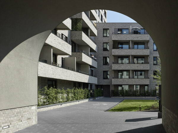 Einen weiteren 1. Preis teilen sich: Winking  Froh Architekten fr das Pergolenviertel Baufeld 1 und 7, ...