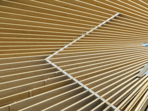 Ausbildungszentrum in Ditzingen von Barkow Leibinger im Bau