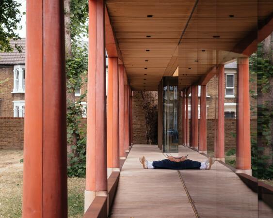 Bibliotheksanbau in London von Studio Weave