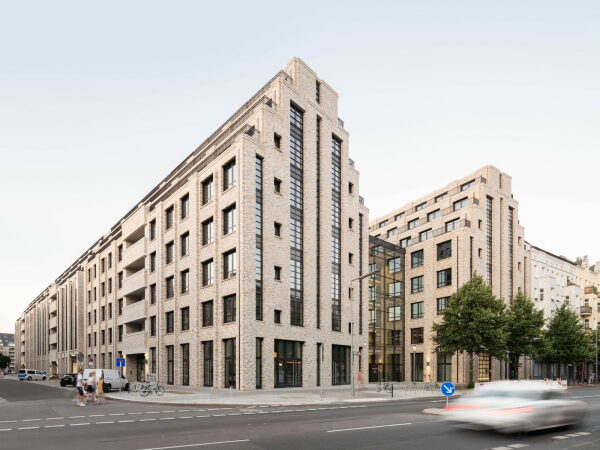 Brohaus von Reinhard Mller und Tchoban Voss Architekten in Berlin