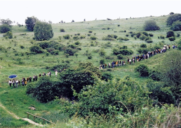 Lucius Burckhardt gilt als Erfinder der Spaziergangswissenschaften. Hier der Spaziergang Fahrt nach Tahiti von 1978.