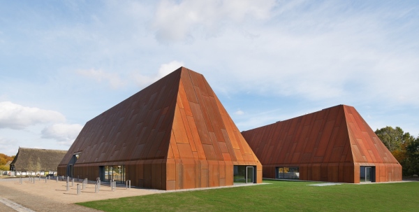 Kategorie ffentliche Gebude/Auszeichnung: Jahr100Haus  Museum fr Volkskunde in Molfsee von ppp architekten + stadtplaner / Stiftung S-H Landesmuseum Schloss Gottorf