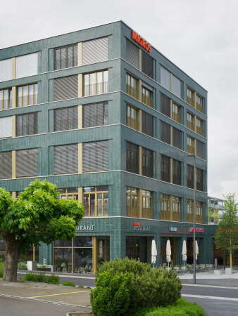 Wohnbebauung bei St. Gallen von Hosoya Schaefer Architects