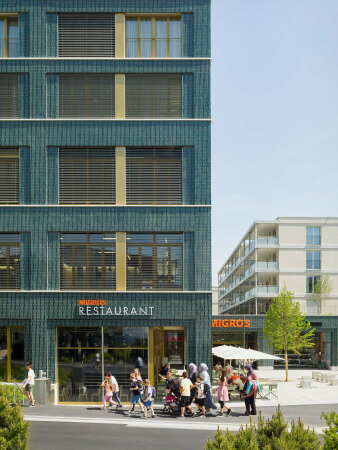 Wohnbebauung bei St. Gallen von Hosoya Schaefer Architects