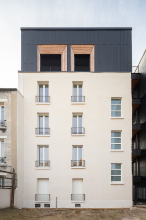 Mehrfamilienhaus in Aubervilliers von Pietri Architectes