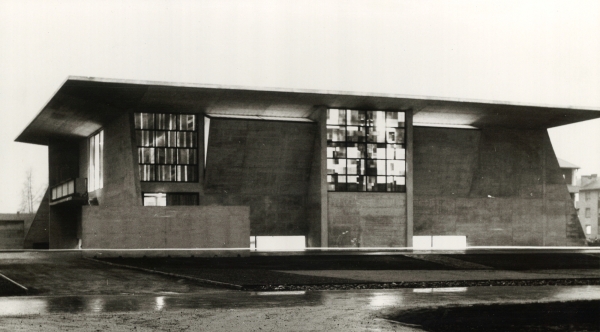 Friedrich Moser: Katholische Pfarrkirche Christus der Auferstandene, Wagna (19611964)