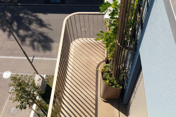 Mehrfamilienhaus bei Basel von Volpatohatz