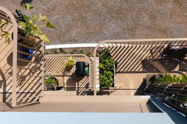 Mehrfamilienhaus bei Basel von Volpatohatz