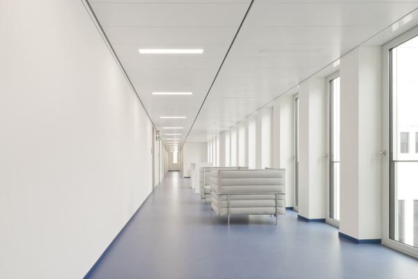 Kriminaltechnisches Institut in Dresden von heinlewischer