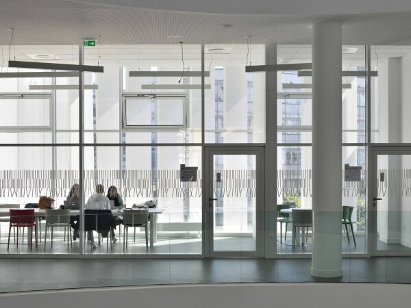 Unibibliothek von Jean-Pierre Lott