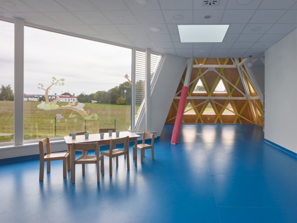 Kindergarten in Ricany von Architektura