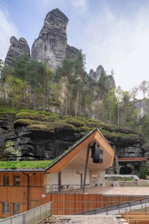 Freilufttheater von meyer-bassin und partner