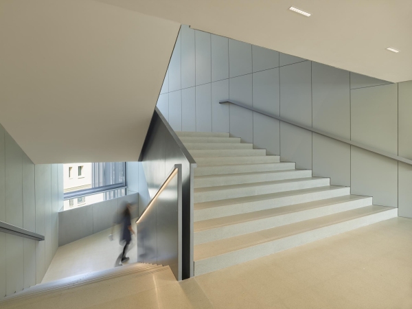 Unigebude in Madrid von Nieto Sobejano Arquitectos