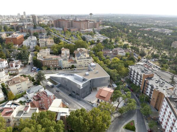 Unigebude in Madrid von Nieto Sobejano Arquitectos