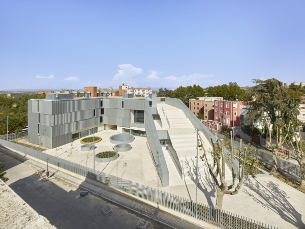 Unigebäude in Madrid von Nieto Sobejano Arquitectos