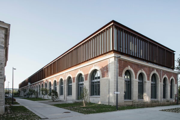 Unigeb�ude von K Architectures