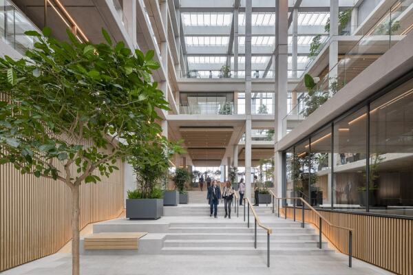 Mixed Use von Foster + Partners in Belval