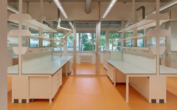 Labor von Birk Heilmeyer und Frenzel Architekten in Weinsberg