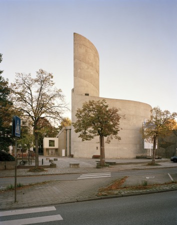 Kirchenumnutzung von LH Architekten in Hamburg