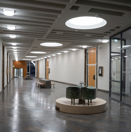 Justizgebude von Fthenakis Ropee Architektenkooperative