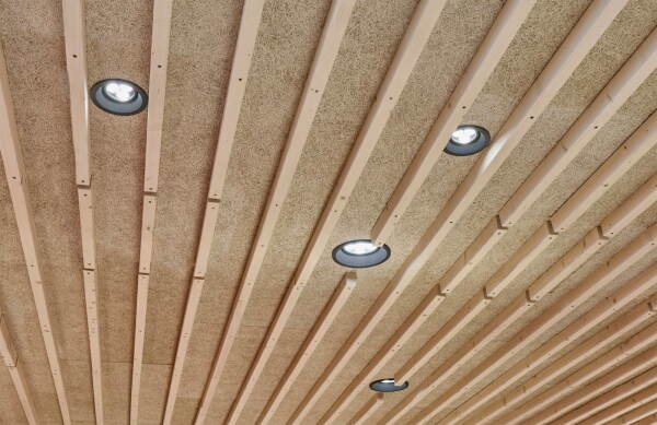 Freizeitbad in Konstanz von Behnisch Architekten