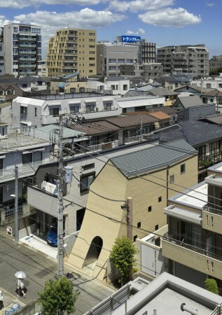 Wohn- und Atelierhaus in Tokio von Tan Yamanouchi & AWGL