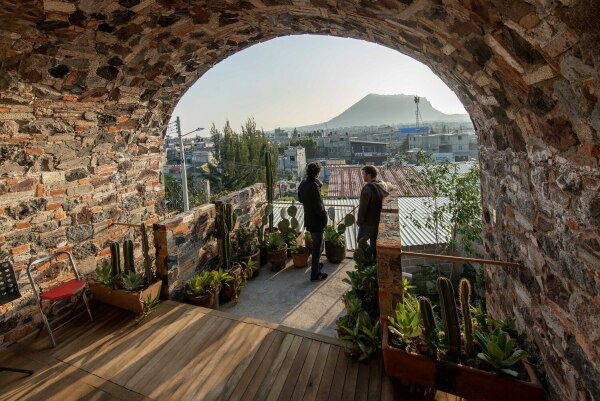Preis in der Kategorie Kollektive Orte: Kithara Music Public Kiosk, Mexiko-Stadt von TO (Carlos Facio und Jos Amozurrutia)