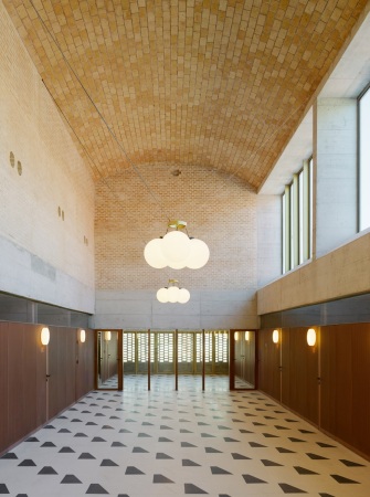 Finalist �Kollektive Orte�: Health Center Cap Cotet, Premi� de Dalt (Katalonien) von  BAAS Arquitectura (Barcelona)