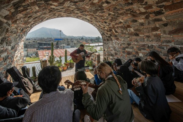 Preis in der Kategorie �Kollektive Orte�: Kithara Music Public Kiosk, Mexiko-Stadt von TO (Carlos Facio und Jos� Amozurrutia)
