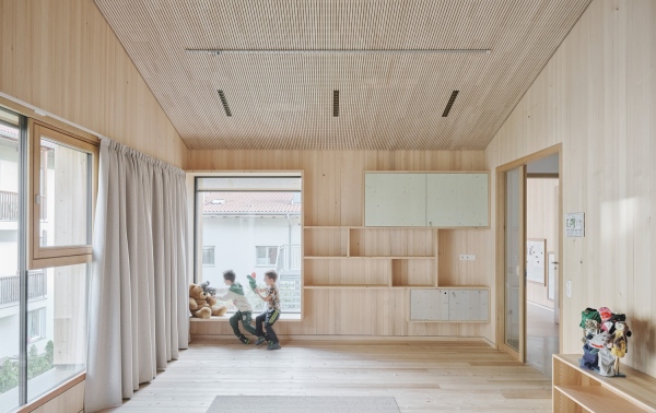 Kindergartenanbau von feld72 Architekten