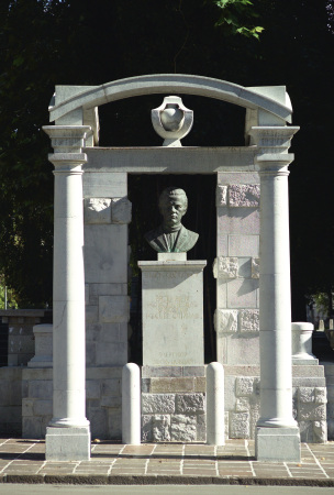 Joe Plečnik, Denkmal fr Simon Gregorčič in Ljubljana, 1937