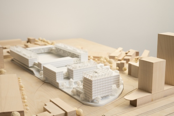 2. Preis: agn Leusmann (Hamburg) mit RMP Stephan Lenzen Landschaftsarchitekten (Bonn), Modellfoto