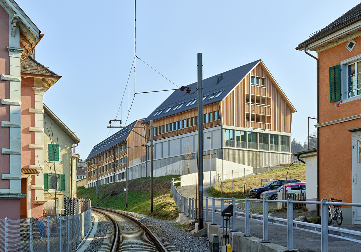 Zwischen Gleisen und Reben
 - Studierendenwohnhaus in Wädenswil von Hotz Partner