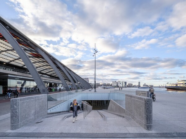 Fahrradgarage von VenhoevenCS