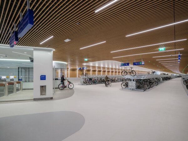 Fahrradgarage von VenhoevenCS