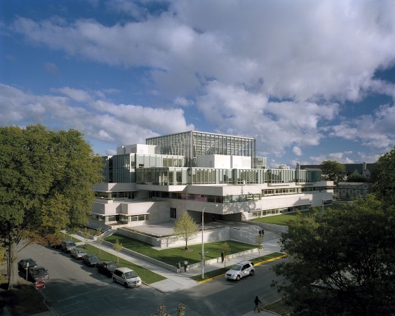 Institutsbau Charles M. Harper Center der Universitt Chicago (2004)