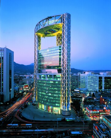 Jong-no Tower in Seoul (1999)