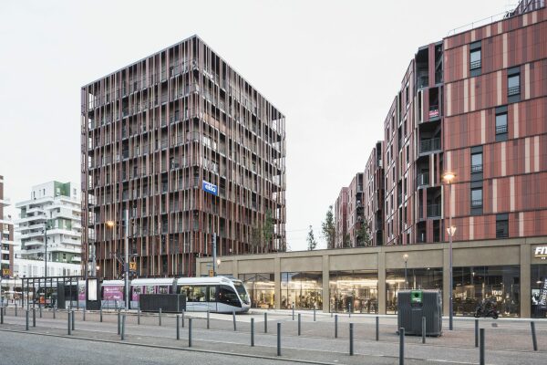 Ensemble von Dietrich Untertrifaller Architekten