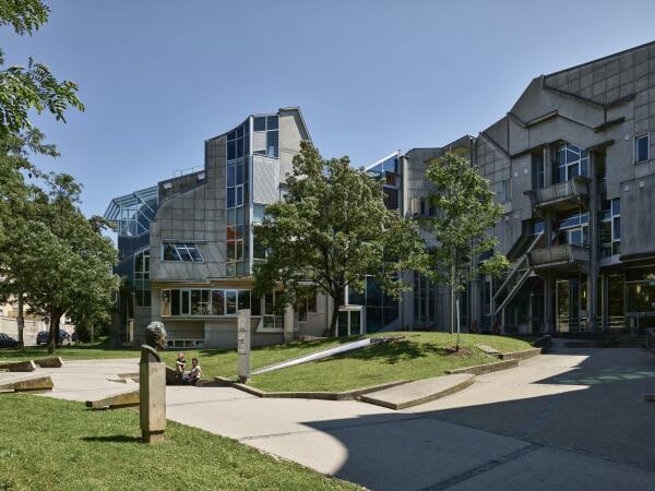 Institut fr Biotechnologie von Karla Szyszkowitz-Kowalski