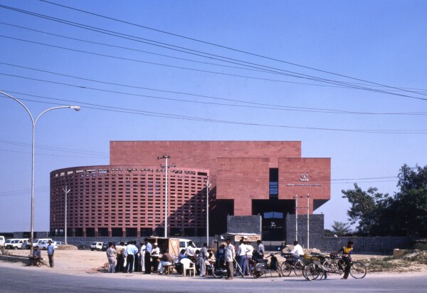 B�rogeb�ude TSC (Tata Consultancy Services) in Neu Dehli, India (1996�2002)